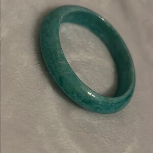 Elegant Green Bangle Bracelet